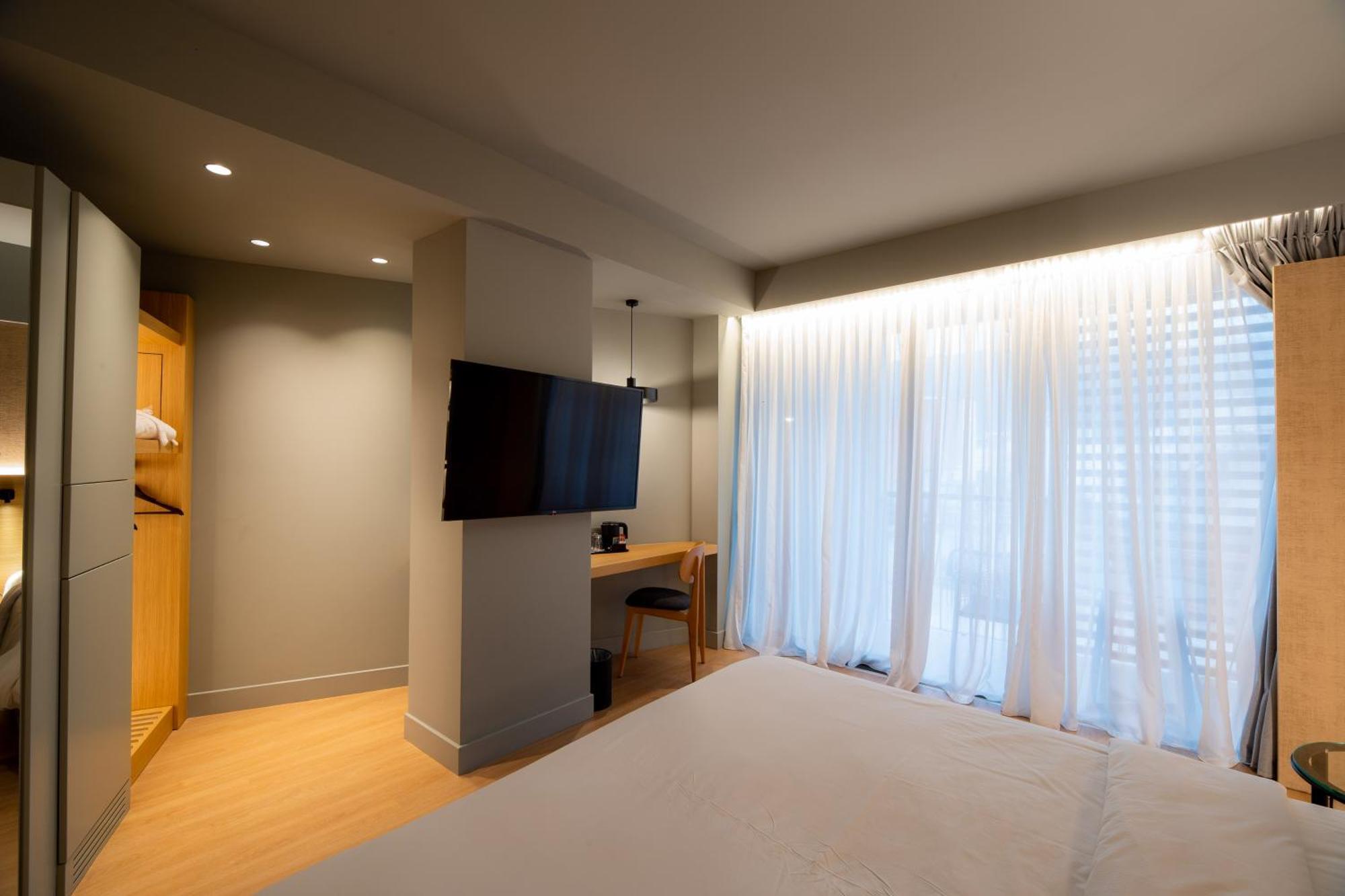 Magnes Hotel Volos Esterno foto